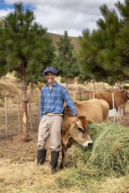 "Con los 10 meses de ordeñe hacés un buen stock y podés vender todo el año”, explica Christian.