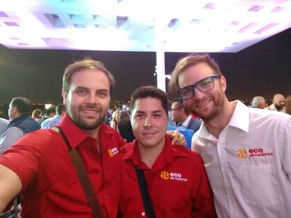 Con Martín y Eduardo, recién sumados al negocio.