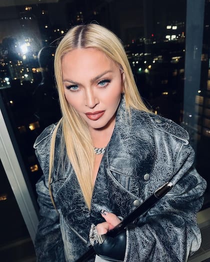 Con más de cuatro décadas de carrera musical, Madonna es conocida como "la Reina del Pop"