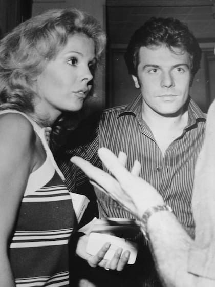 Con Nélida Lobato, el gran amor de su vida