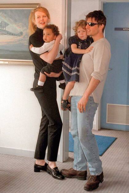 Con Nicole Kidman y sus dos hijos, Connor e Isabella, en Sídney, en 1996.