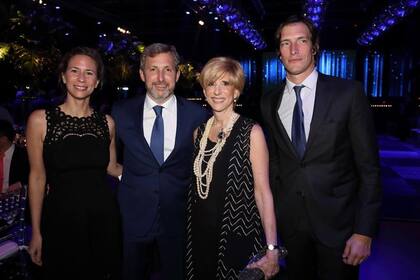 Con Rogelio Frigerio y Sra, e Ivan de Pineda