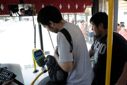 El boleto de colectivo aumenta 37% desde el 12 de agosto en la ciudad y el conurbano