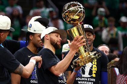Con siete anillos, los Warriors, últimos campeones de la NBA, están en el podio de los más ganadores de la historia de la NBA
