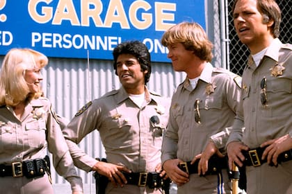 Con su carisma y su sex appeal, Estrada no demoró en ganar protagonismo en la serie y despertar así tensiones con Larry Wilcox