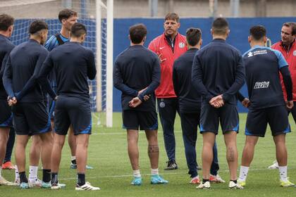 Con su estilo, la reserva disputó la final del torneo de reserva 2024 y en el actual se encuentra jugando los playoffs: si hay alguien que conoce a las grandes apuestas, es él.