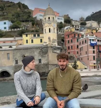 Con su hermana Belén, "ambos salimos de nuestra zona de confort", dice Nico al hablar de cómo la hermana dejó la arquitectura y se dedicó a la danza