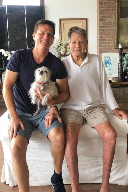 Con su hijo Patrick
–conductor de
programas deportivos–
hoy mantiene una
buena relación