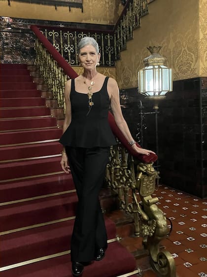 Con su inigualable look, Teresa Garbesi