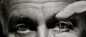 El argentino que revolucionó la cardiología inspirado en una pieza de metal que un albañil olvidó en su casa