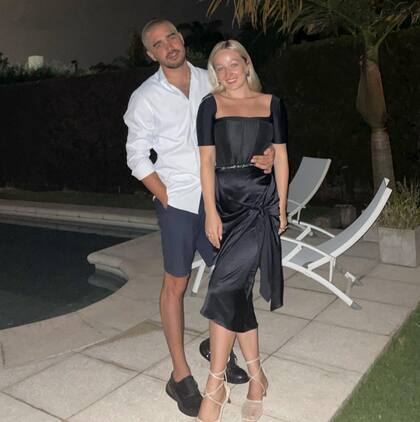 Con su novia ucraniana.