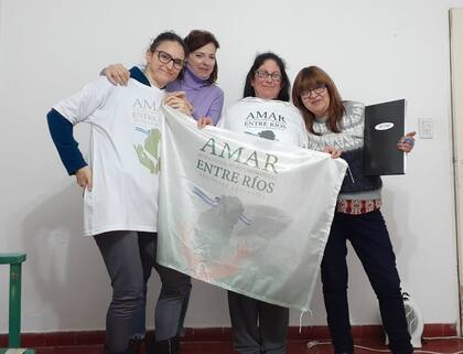 Con sus colegas de AMAR Entre Ríos.