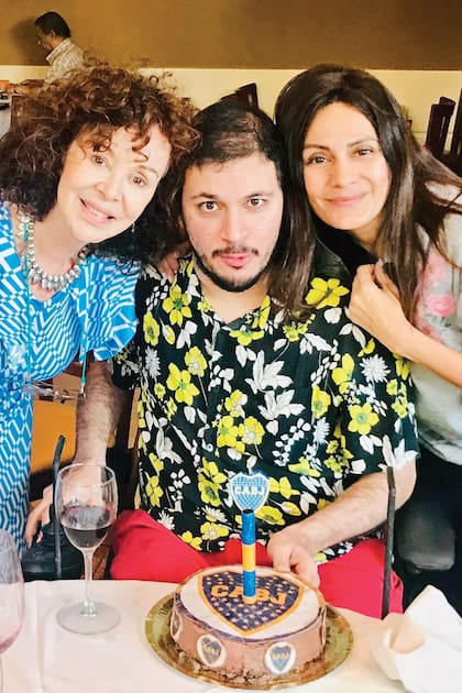 Con sus hijos Joaquín y Paula. Él tiene distrofia muscular y Patricia lo define como su “maestro más grande”. La actriz, además, es abuela de Lucía y Luca.