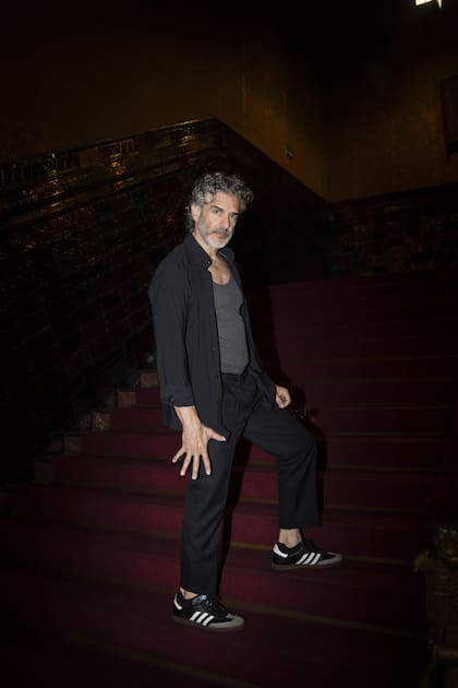 "Con todos los trabajos que hago, con Menem también, el primer interpelado soy yo, el primero que entra en conflicto, que tiene que vencer miedos, prejuicios y dificultades", asegura