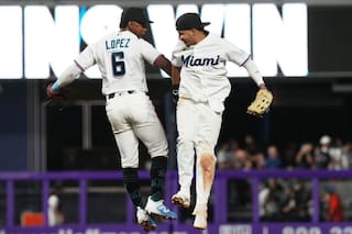 Con tres hits de Sanoja y sólida apertura de Alcántara, Marlins superan 2-1 a Rockies