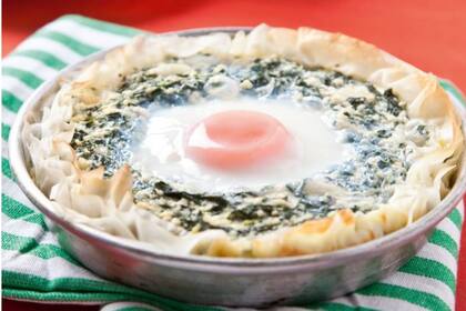 Con un huevo entero para cada tarta.