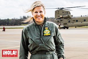 Las fotos de la reina Máxima durante una misión militar a bordo de un helicóptero