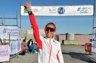 Candela Cerrone, la atleta argentina que ganó la Maratón de Malvinas y homenajeó a los caídos