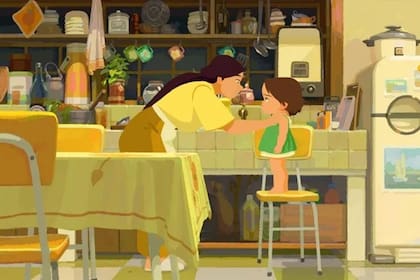 Con una bellísima animación en 2D y colores pastel, la película se asoma a la vida de una familia occidental en el Japón de los años 60