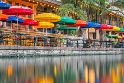 Con una de las tasas de crecimiento laboral más altas del país, San Antonio sigue siendo un destino preferido para profesionales y familias jóvenes