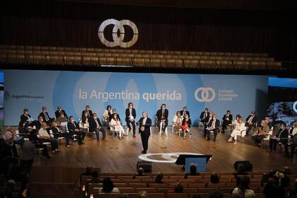 Con una fuerte apelación al diálogo, Alberto Fernández presentó el Consejo Económico