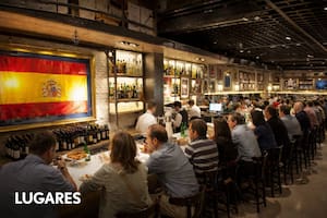 4 barras para los que quieren salir solos y disfrutar de una buena comida