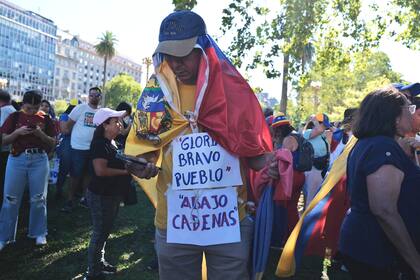 Concentración de venezolanos a Plaza de Mayo