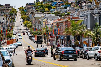 Conducir con una licencia suspendida puede llevar a cargos penales y multas significativas