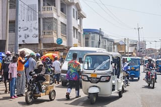Conductoras de rickshaw en Sierra Leona superan el estigma y empoderan a otras mujeres
