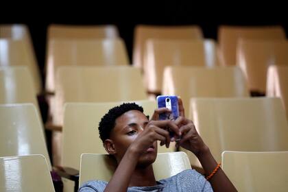 Conexión en el policlínico Van Troi de La Habana