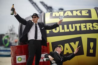 Conferencia climática en Colombia destaca la falta de fondos para distanciarse de los combustibles fósiles