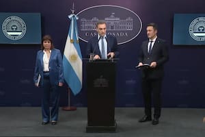 Conferencia de prensa de Manuel Adorni junto a Patricia Bullrich y Luis Petri