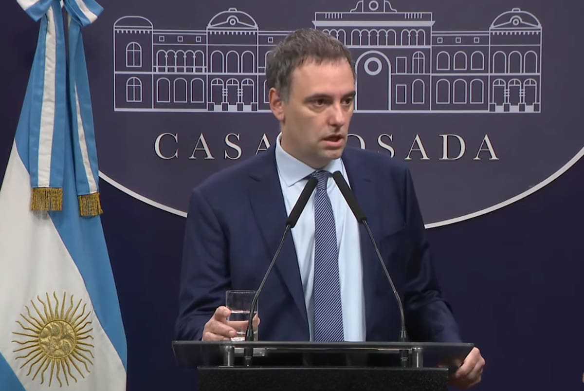 El Gobierno anunció la desregulación del servicio de rampas en los aeropuertos y “el fin de Intercargo tal como se la conoce”