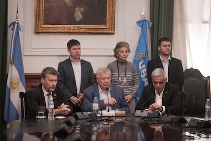 Conferencia de prensa en el Consejo Superior del Rectorado de la UBA, con la participación del rector de la UBA, Ricardo Gelpi y el ahora presidente del CIN, Franco Bartolacci, cuando anunciaron que irían a la Justicia