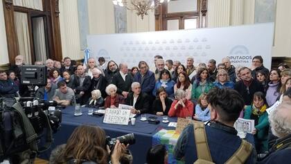 Conferencia de prensa en repudio a las detenciones de Jujuy, con el secretario de DDHH Horacio Pietragalla a la cabeza
