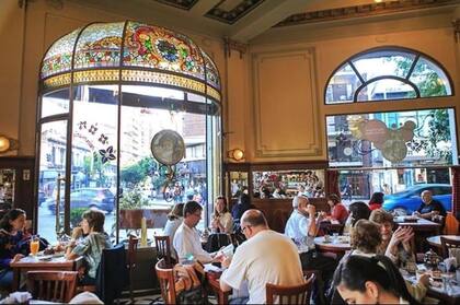 Confitería Las Violetas 2022 Buenos Aires