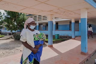 Congo reporta más casos de ébola mientras la OMS expresa su preocupación por el brote