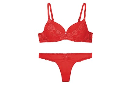 Armada y con push up (Caro Cuore, $1605 y $565)