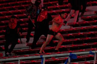 Conmebol descalifica al Independiente argentino tras violencia en la Copa Sudamericana