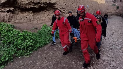 Conmoción: encuentran el cadáver de un hombre brasilero en acantilados de la costa de Mar del Plata.