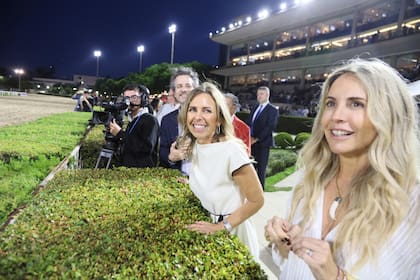 Connie Piuma, Mariana Bagó y Horacio Piuma
