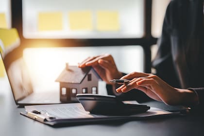 Conocer los impuestos que pagan los propietarios es clave para determinar si es o no un buen negocio destinar un departamento al mercado del alquiler