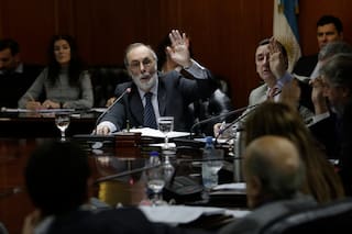 Postergan el debate de candidatos impulsados por el Gobierno para juzgados claves