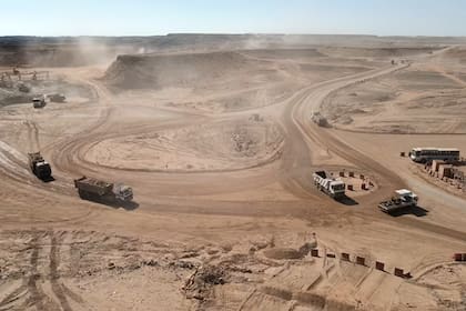 Construcción de "The Line" en Arabia Saudita.