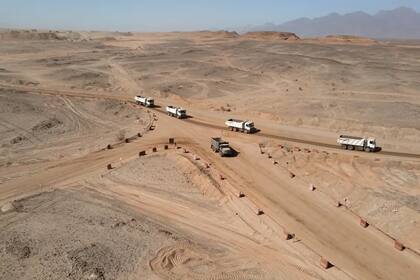 Construcción de "The Line" en Arabia Saudita.