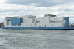 Construida a comienzos de los años 90, la cárcel conocida como The Boat iba a ser una solución transitoria a la creciente delincuencia en la ciudad