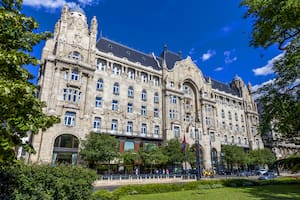 La arquitectura “resiliente” de un palacio europeo que se reconvirtió en hotel de lujo y lo dirige un argentino