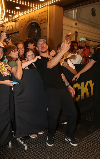 Consultado por su relación con Hernández, Vázquez expresó: “Hoy elijo vivir esto y estoy disfrutando. Es la primera vez en mucho tiempo que empecé a disfrutar”