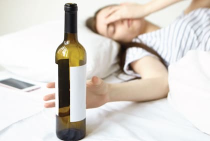 Consumir alcohol inhibe a un buen descanso
