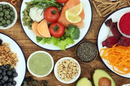Consumir alimentos sanos no solo te hará perder peso, sino también sentirte mejor